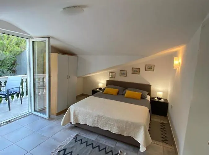 Lokunja Apartment *